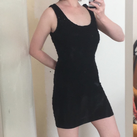 LBD - Picture 3 of 3